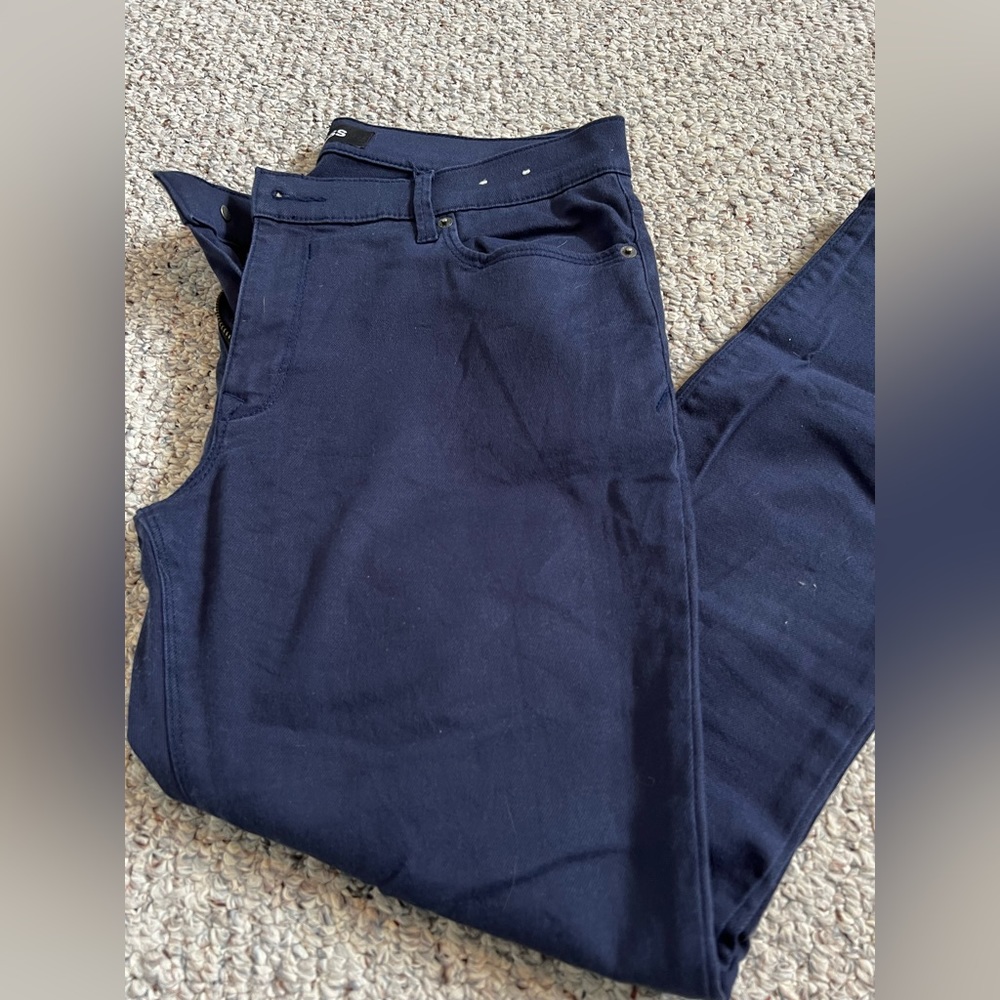 Express Pants - Picture 2 of 5